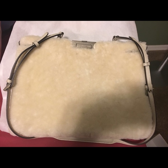 Fendi New Runway Fur Shearling Cross Body Clutch - Picture 3 of 8